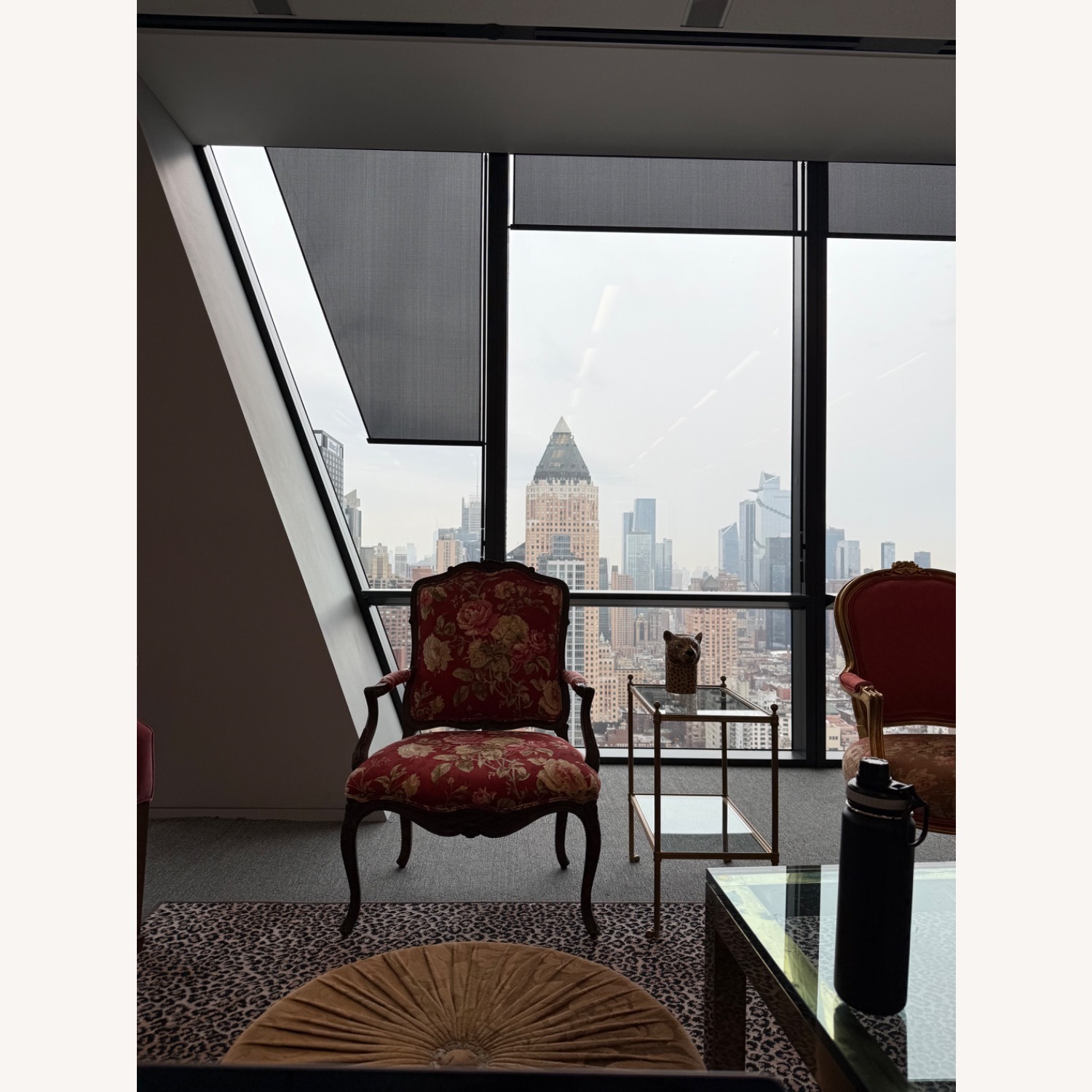 Smooth Fitness Dark Brown Aluminum Armchair - image-2